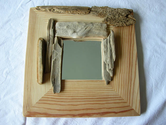 happy to make How to make a Driftwood Frame