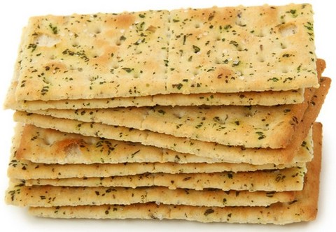 Wheat and Chickpea Crackles with Mint and Pepper