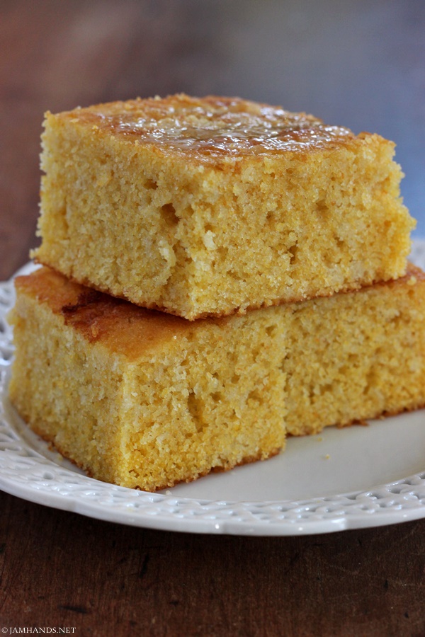 Jam Hands Sweet Buttermilk Cornbread
