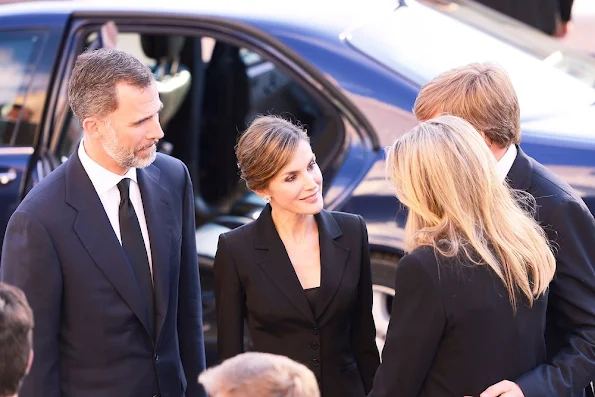 King Felipe VI of Spain and Queen Letizia of Spain, King Willem-Alexander and Queen Maxima, King Juan Carlos and Queen Sofia, Princess Beatrix, Princess Laurentien, King Simeon Borisov Sakskoburggotski and Margarita Gomez-Acebo, Miriam Ungria and Sons