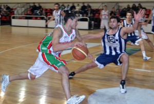 Básquet: Ferro se despidió de los play off Básquet: Ferro se despidió de los play off