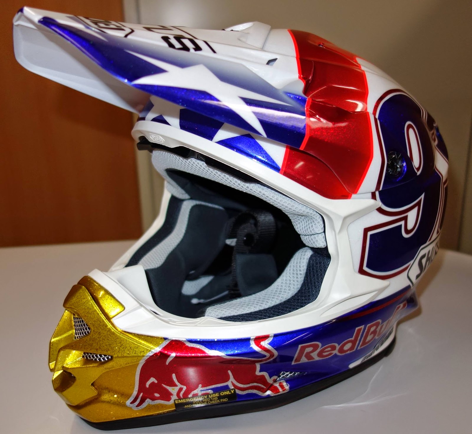 Racing Helmets Garage Shoei VFXW M.Márquez Superprestigio Dirt Track