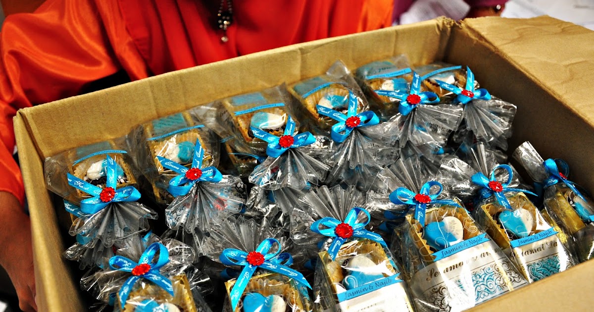 Karya Kreatif ZAFNIS CREATIONS... Coklat Hantaran dan