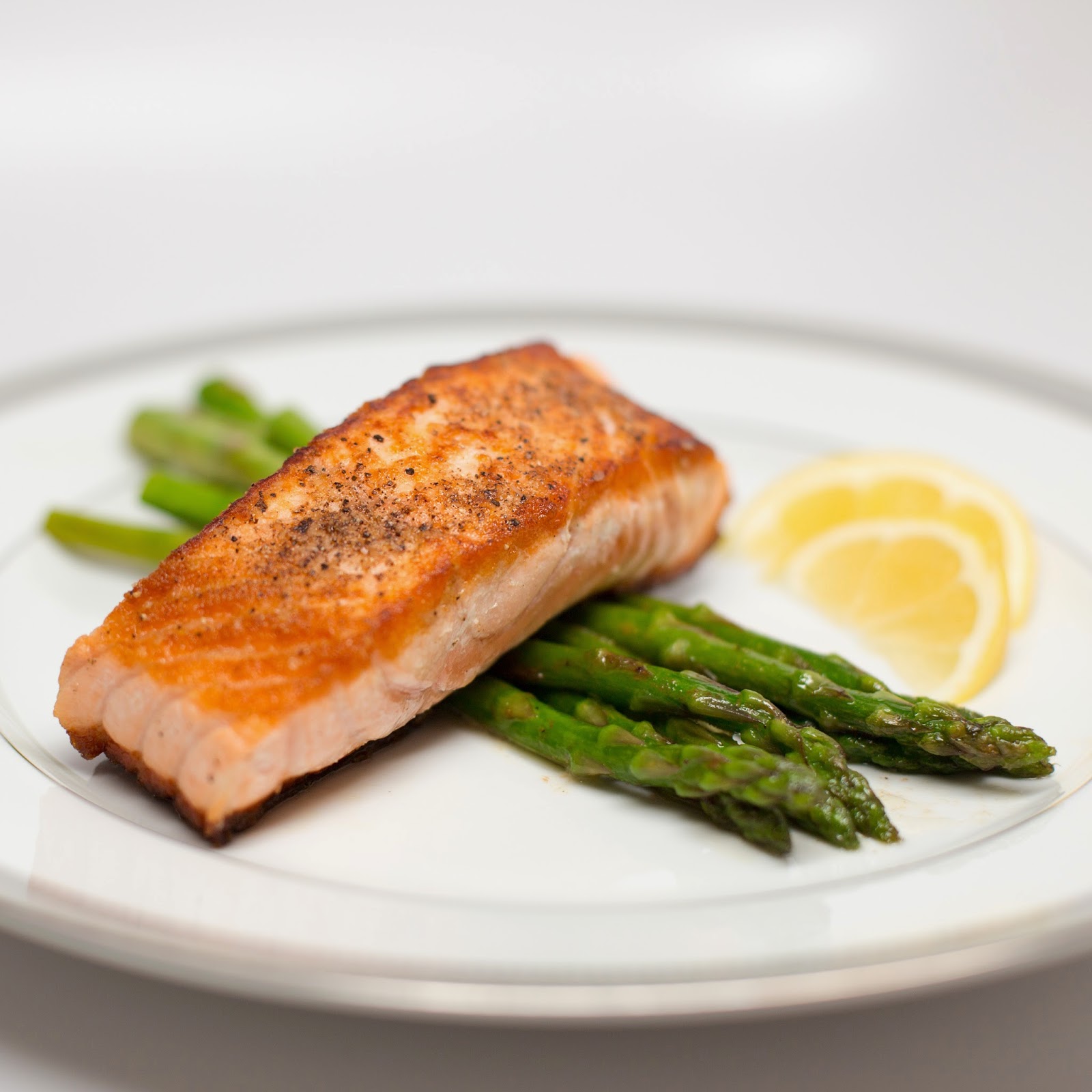 Straight to the Hips, Baby PanSeared Salmon with Lemon Butter Asparagus