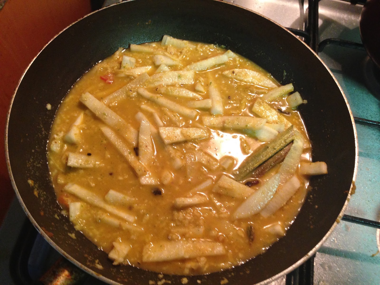 Sri Lankan Rabu (Radish) Curry