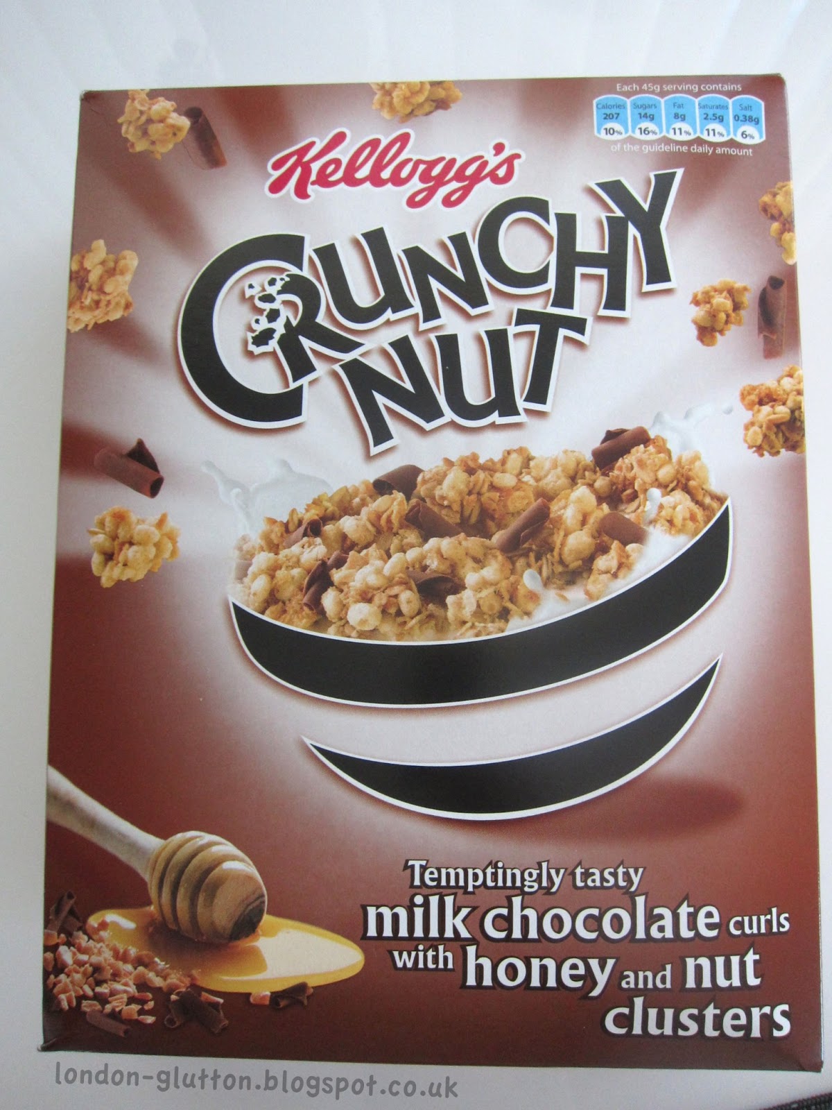 A glutton in London: Crunchy Nut Clusters with milk chocolate
