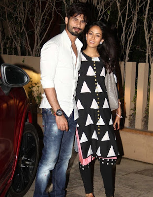 Just Married Couple Shahid Kapoor & Mira Rajput Pose to camera at their home