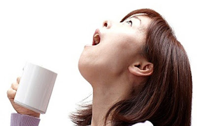 Mẹo làm giảm đau họng và viêm họng nhanh chóng tại nhà