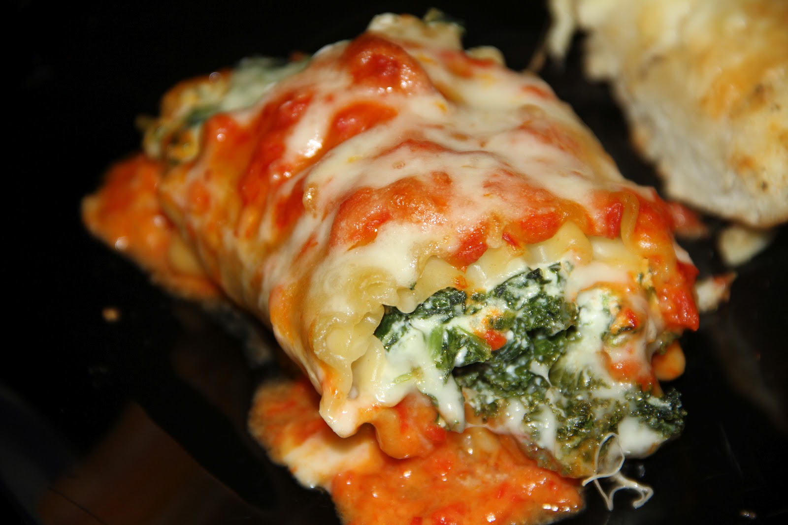 Jacki and John Ate This Vegetable Lasagna Rolls with Roasted Red