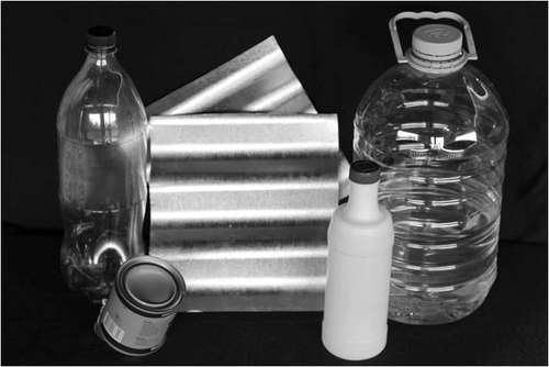 Botol PET* bekas air mineral ( penjelasan PET ) Plat logam yang