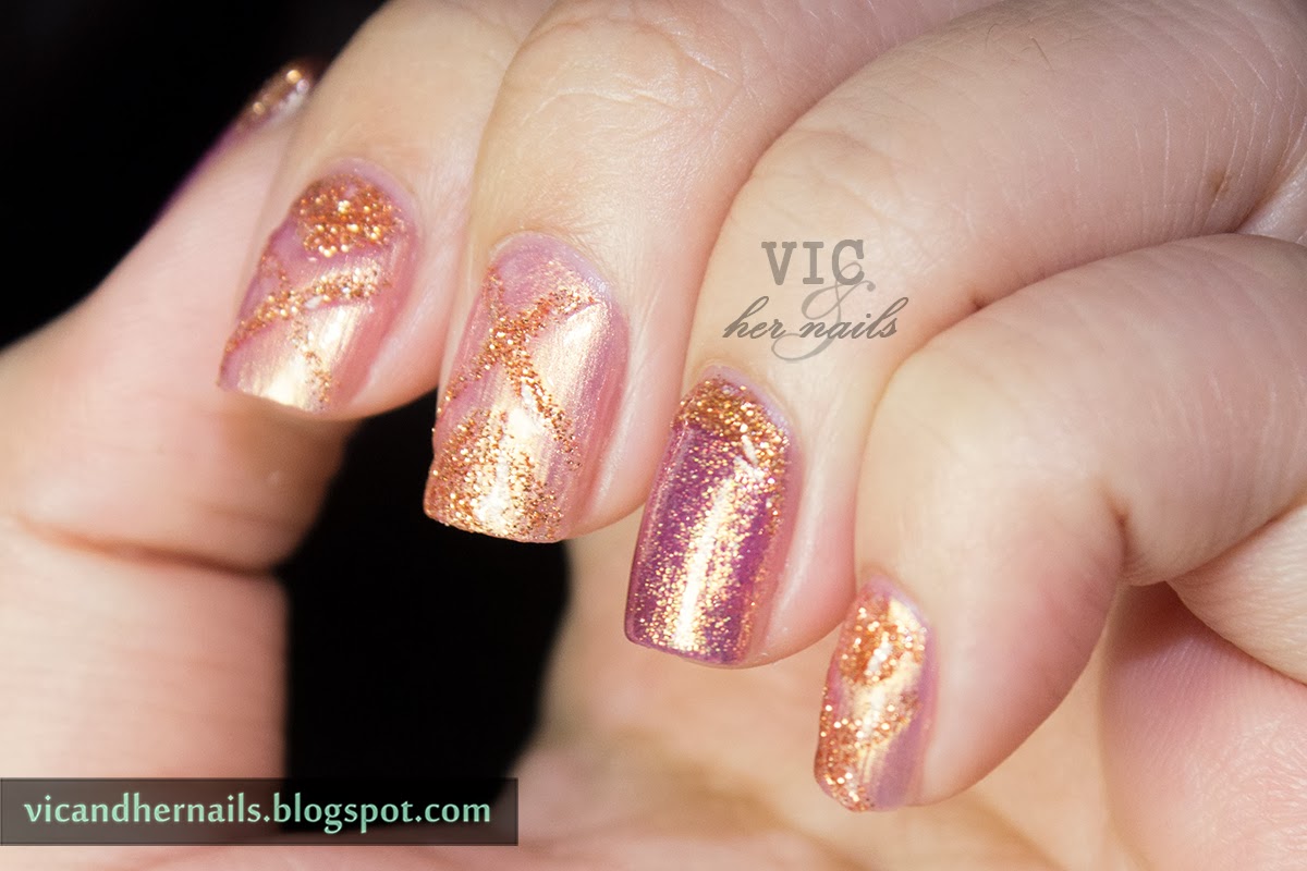Vic and Her Nails Born Pretty Store Gold Glitter Liner Nail Polish Review