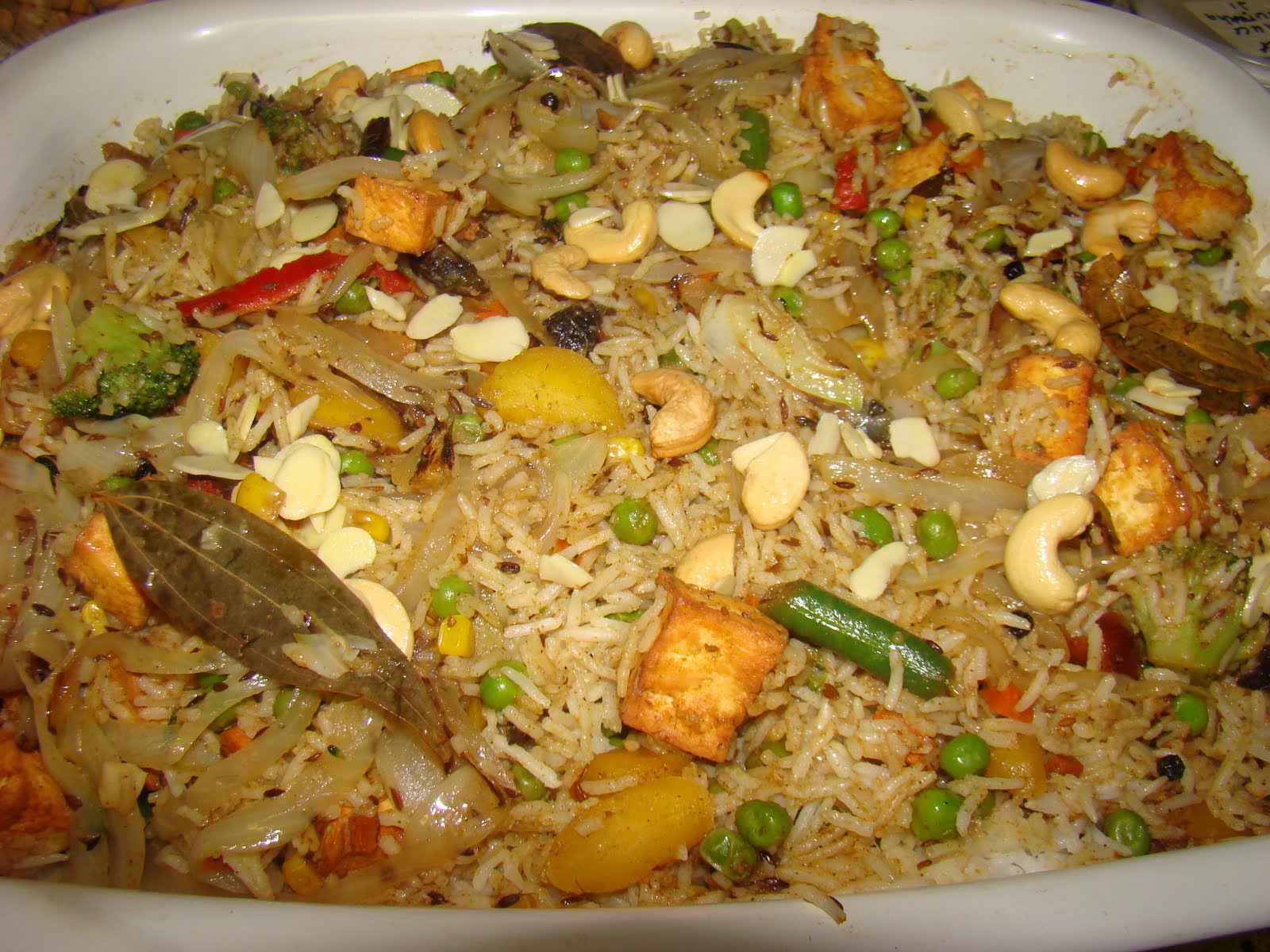 My Favorite Recipes Collection: Veggie Biryani with Paneer