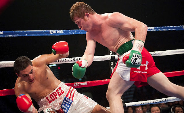 Alvarez stops Lopez in the Fifth