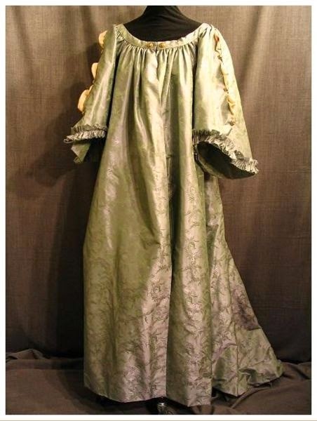 Isis' Wardrobe: Costume mysteries of the 17th and 18th century Isis' Wardrobe: Costume mysteries of the 17th and 18th century