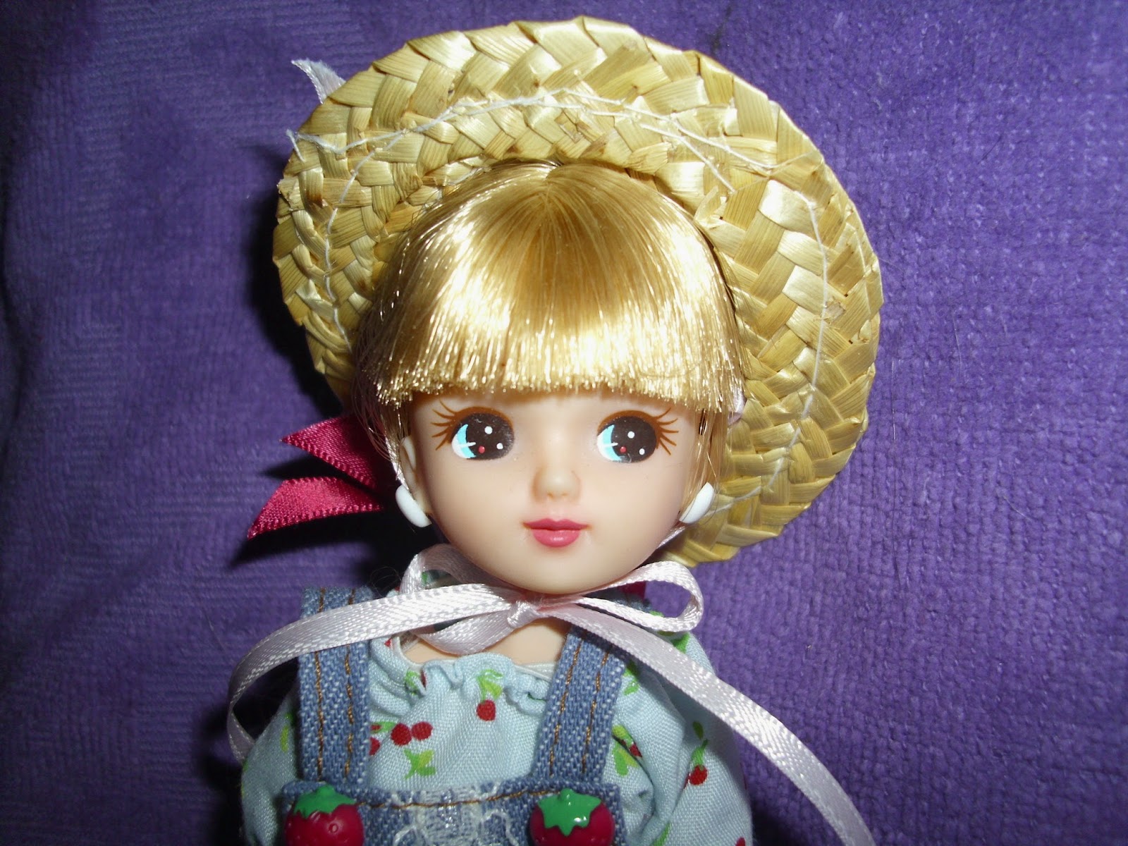 Jenny and Friends Doll Collection: Takara Tomy Licca Dolls Family & Friends