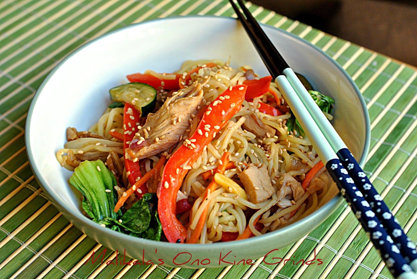 Malikala's Ono Kine Grinds Soba Noodles with Chicken Veggies and