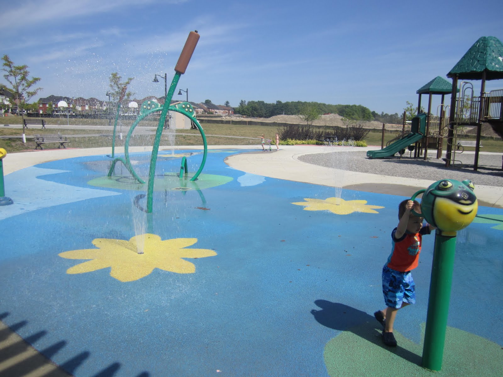 Logan and Kalia's Blog Splash Pad Review 9 Sunnyridge Park / Tesstown
