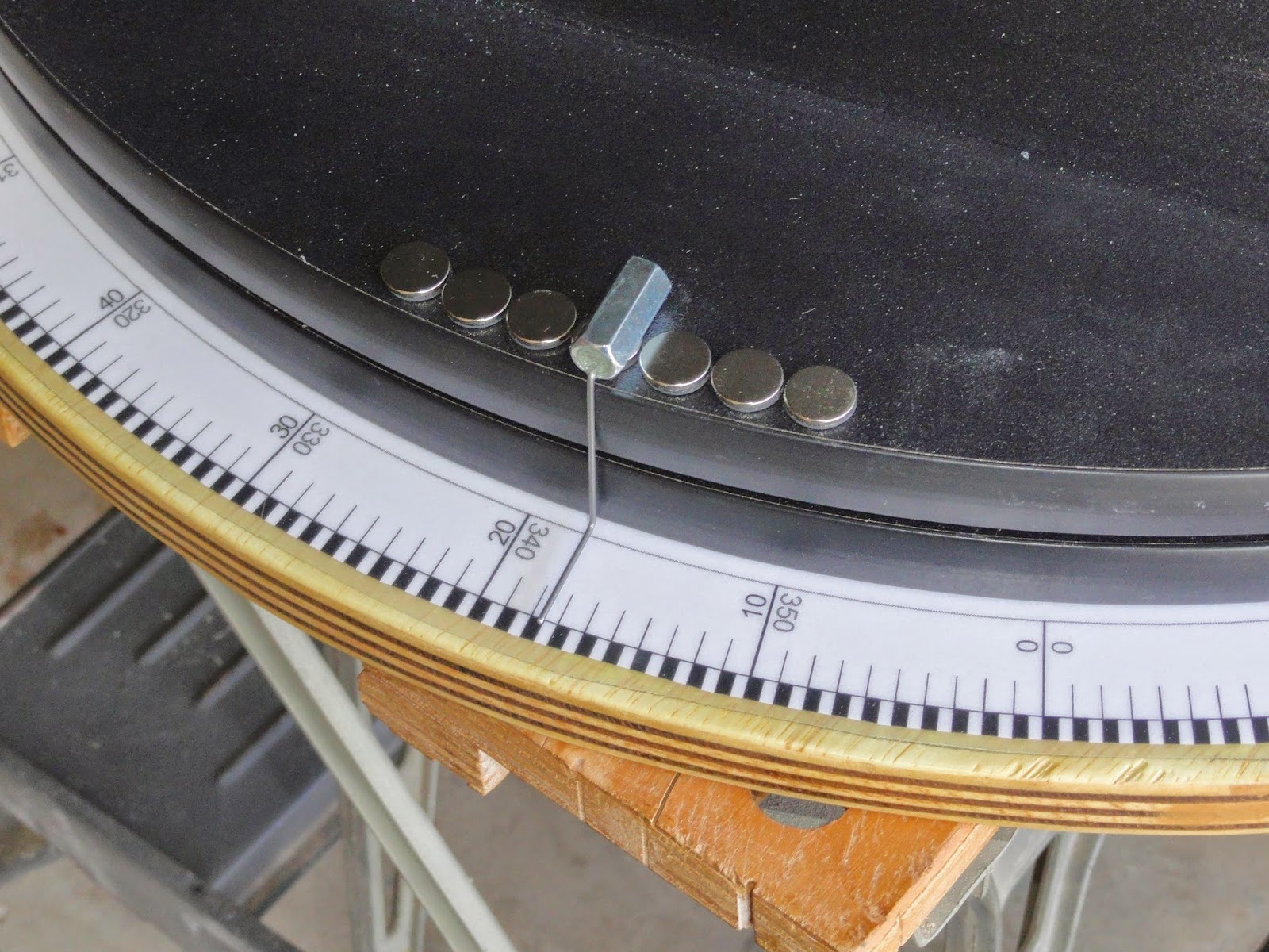 Andy's Astronomy Dobsonian leveling base with setting circle