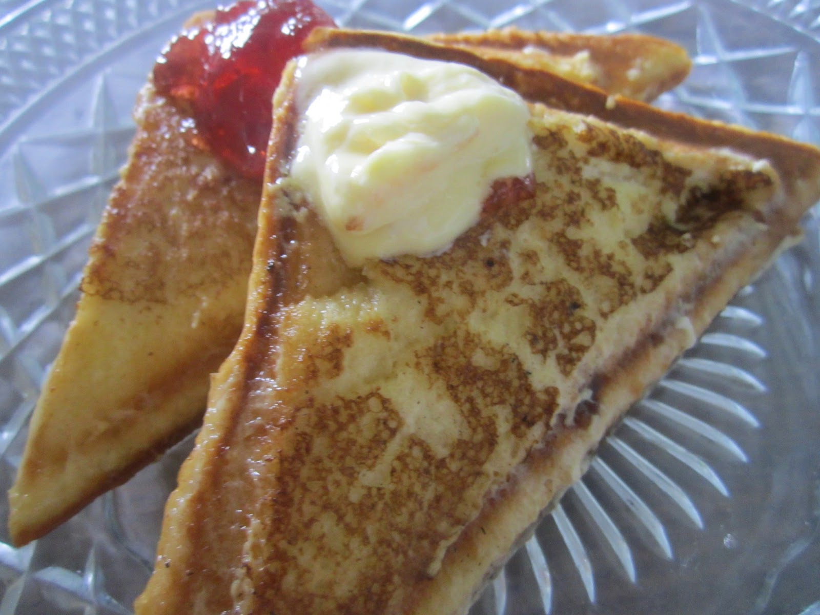 . PEANUT BUTTER FRENCH TOAST WITH BUTTER AND STRAWBERRY JAM