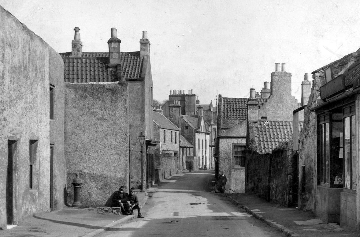 Tour Scotland Photographs Old Photograph Main Street Limekilns Fife
