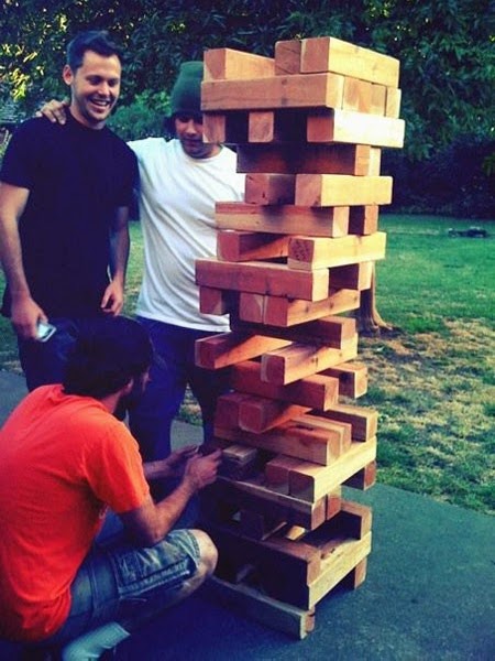 21 Insanely Fun Wedding Ideas - Life-Size Jenga is the perfect lawn game