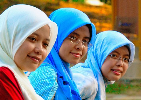 muslim single women in sumatra American muslim dating welcome to lovehabibi - the online meeting place for people looking for american muslim dating whether you're looking to just meet new people in or possibly something. muslim single women in sumatra American muslim dating welcome to lovehabibi - the online meeting place for people looking for american muslim dating whether you're looking to just meet new people in or possibly something.
