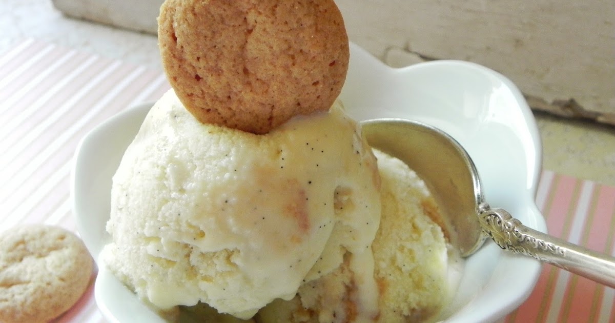 Let Them Eat Healthy Grapefruit Buttermilk Ice Cream with Lemon Cookie