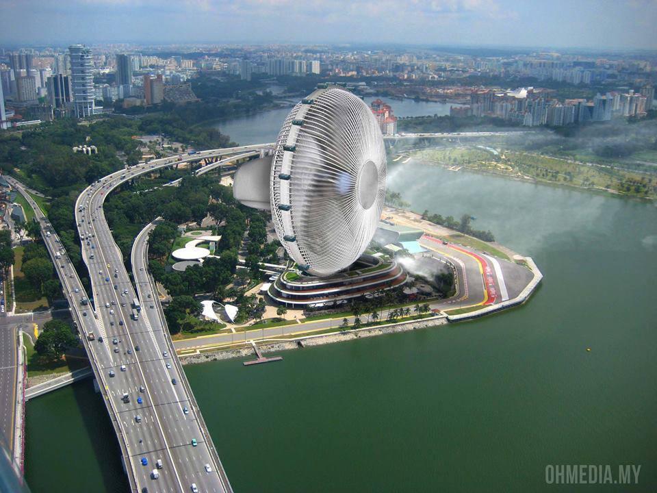 The giant observation wheel although suspended from operations temporarily on 20th and 21st June, responsibily answered to the call of duty for the nation. PSI then has reached above 300 ~ 400.