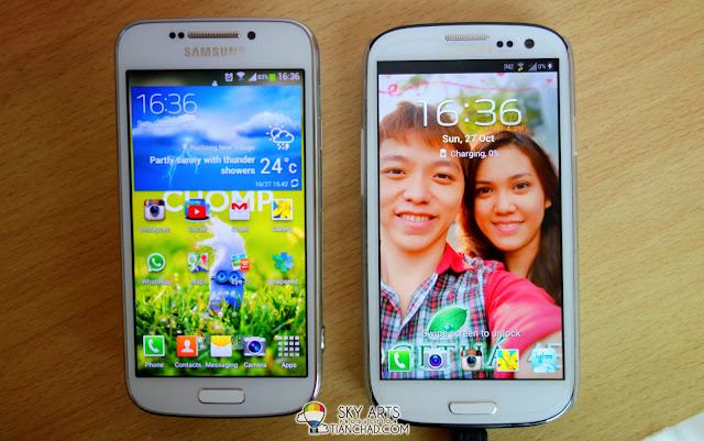 Here's Samsung GALAXY S4 Zoom vs Samsung GALAXY S3