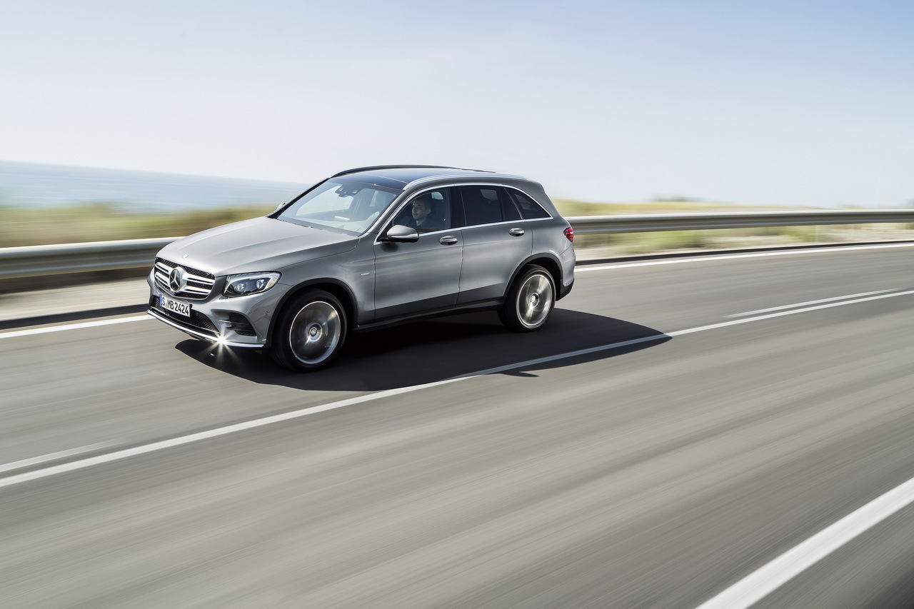 [Image: 2016-Mercedes-GLC-12.jpg]