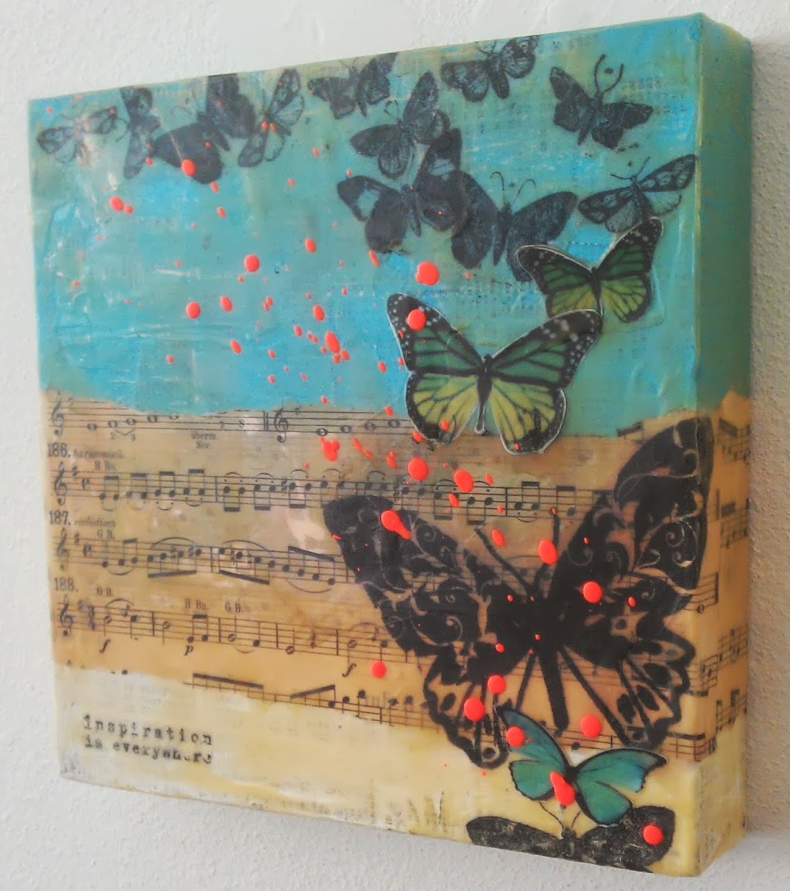 MIRⒶCKs Beeswax canvas and a canvas of an journalpage!