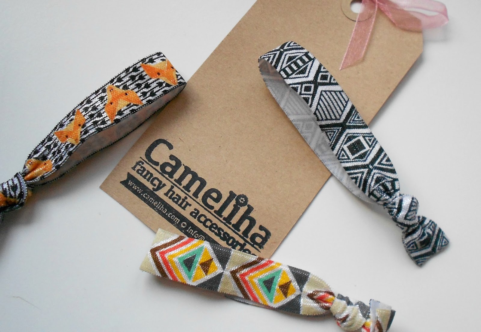 Cameliha printed hair ties