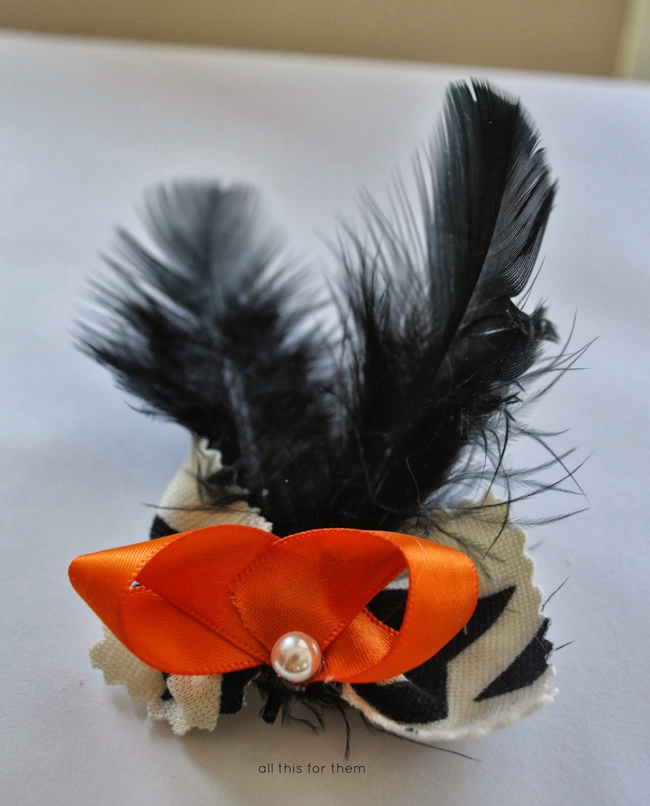 all this for them Halloween Hair Bows Tutorial(s)