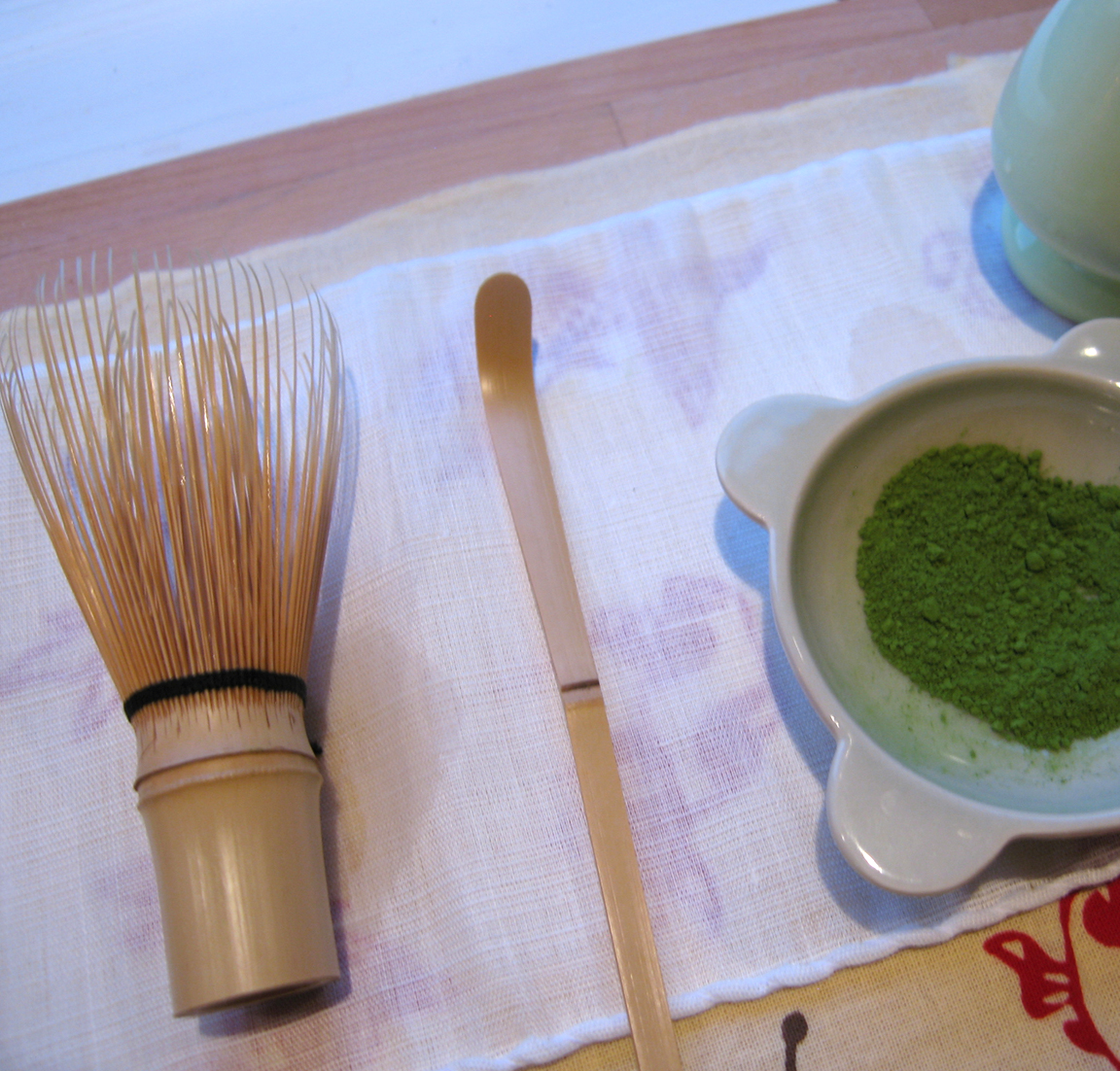 LIFE OF LINUZ Tea ceremony making matcha