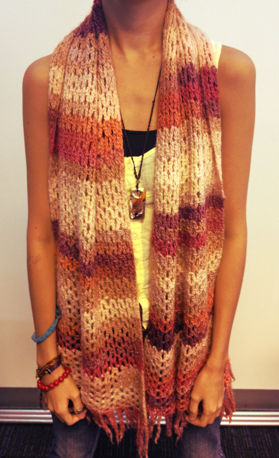 Gantsilyo Guru Marc Jacobs Shawl 1,800. Crocheted Shawl for Mom