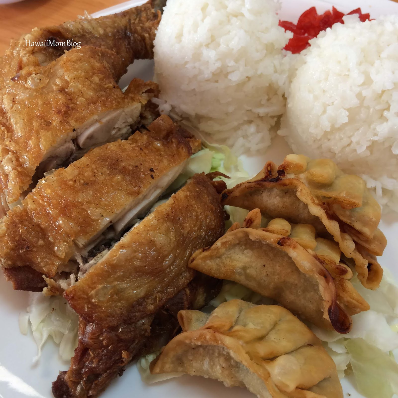 Hawaii Mom Blog Cheap Eats at Ton Ton Ramen