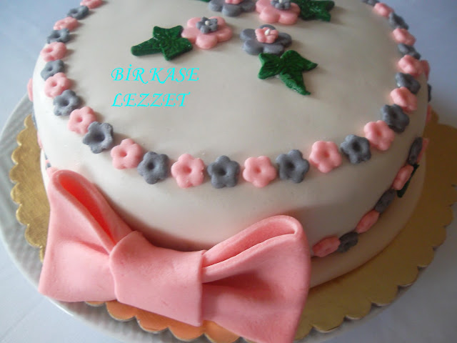 Bir Kase Lezzet ŞEKER HAMURU İLE PASTA YAPIMI