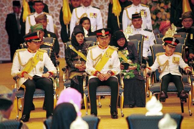 abdul mateen bin abu bakar istiadat pengisytiharan duli pengiran muda mahkota abdul mateen bin abu bakar istiadat pengisytiharan duli pengiran muda mahkota