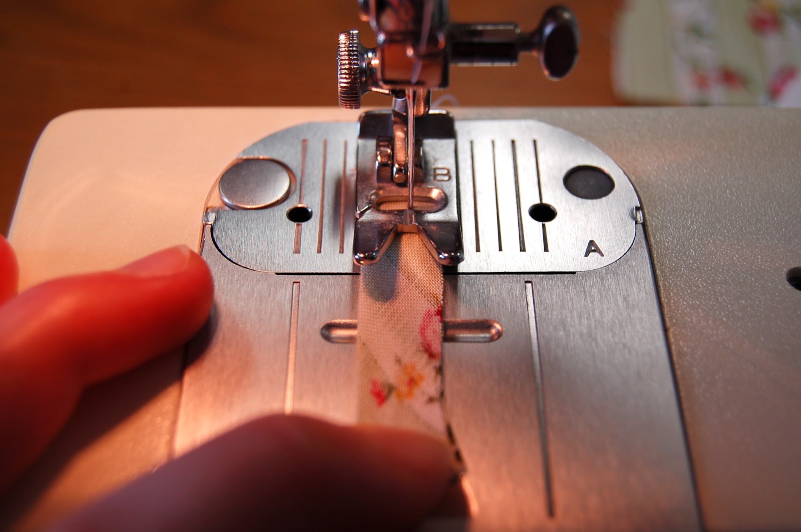 Dolly Creates • Keyhole Tutorial