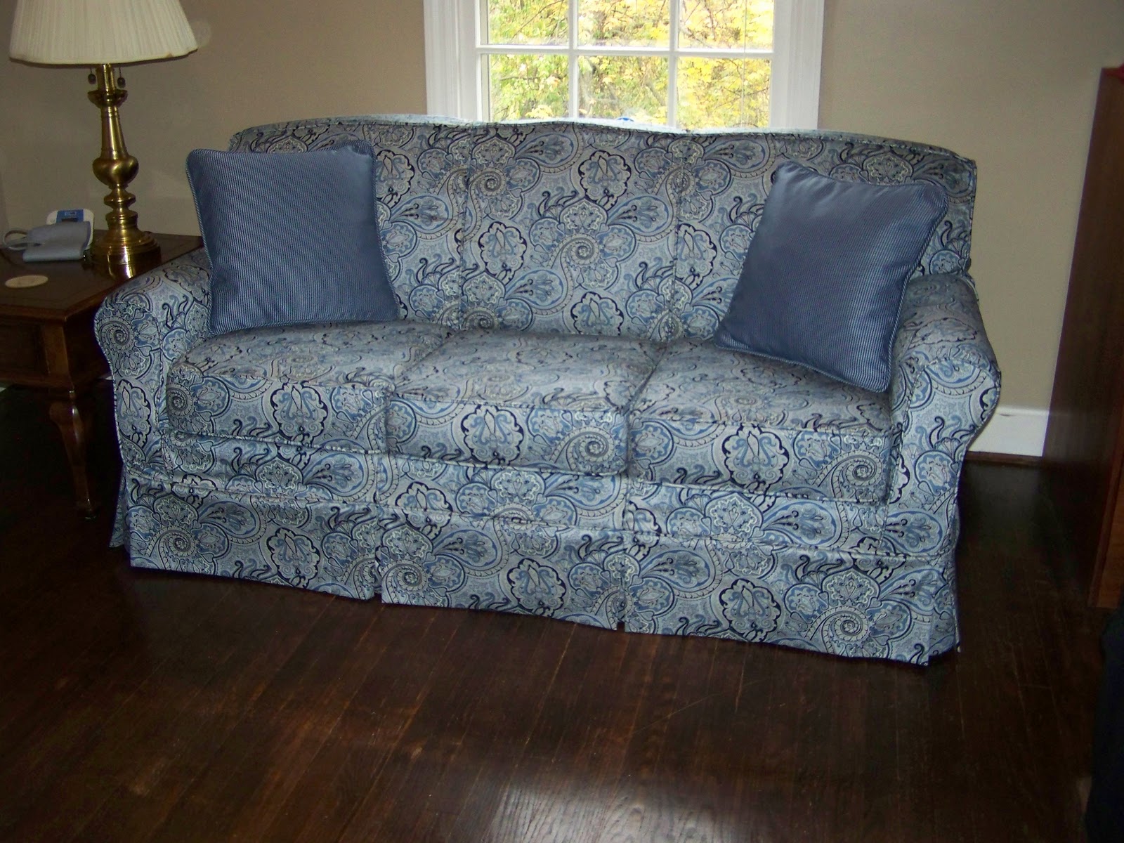Custom Made Slipcovers Sofa`s
