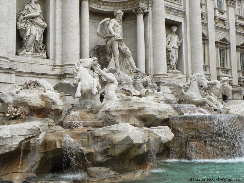 Fontana di Trevi Fontana di Trevi