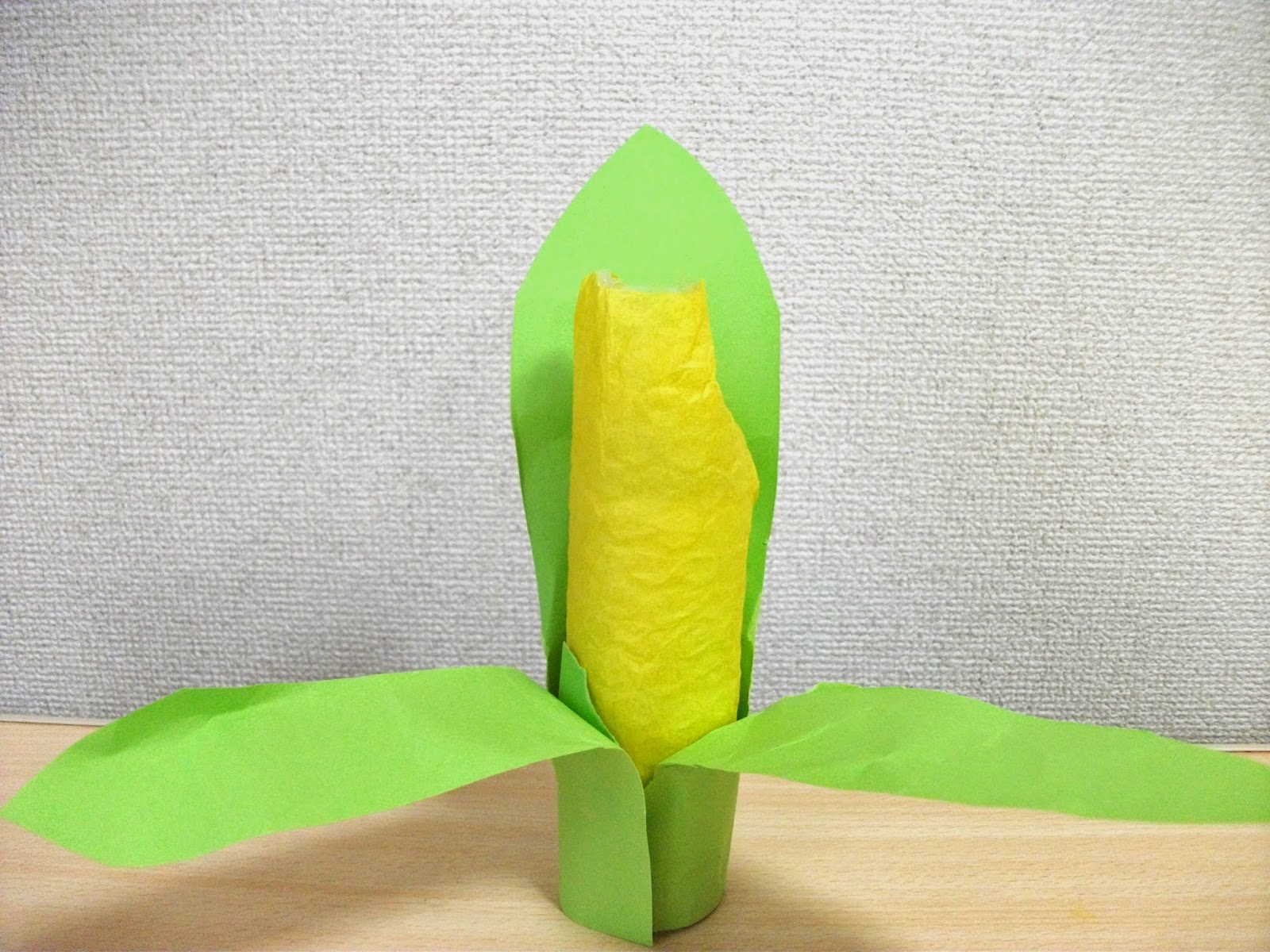 Preschool Crafts for Kids* Toilet Roll Corn on the Cob Craft