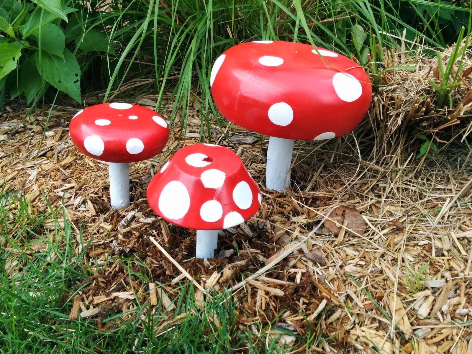susie qute mushroom garden decorations diy susie qute mushroom garden decorations diy