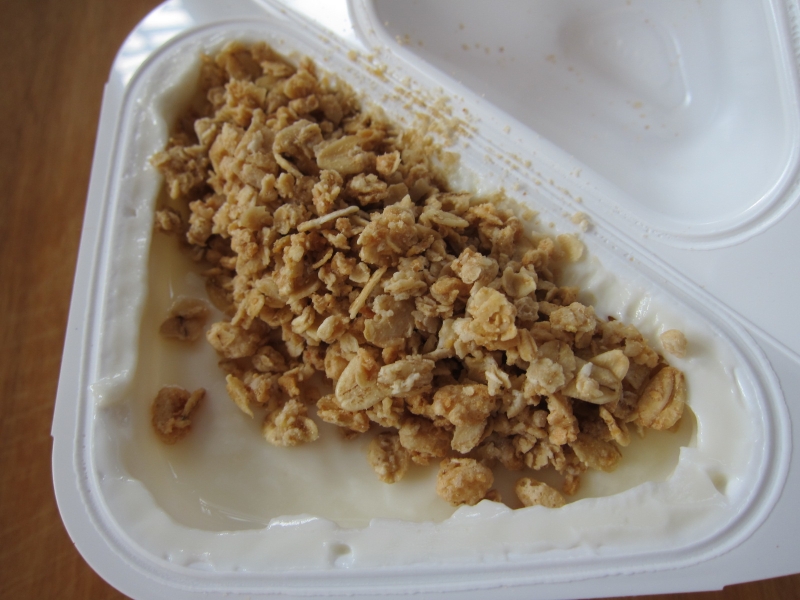 Review Muller Corner Yogurt Choco Balls and Granola Brand Eating