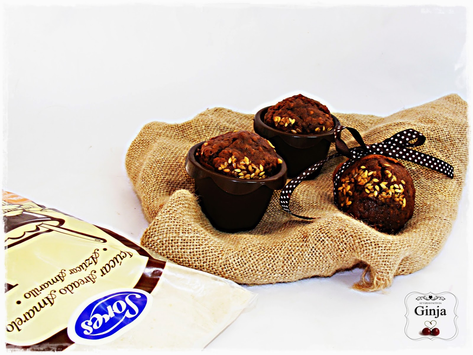 As várias faces da Ginja Muffins de chocolate, linhaça e aveia