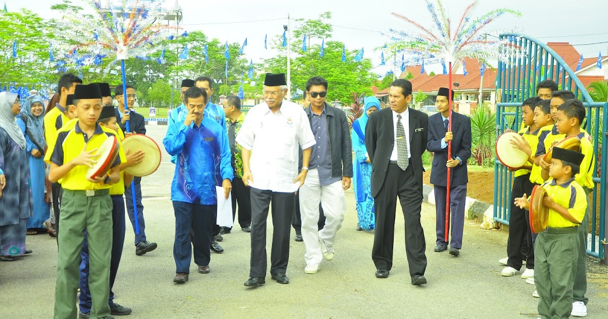 SMK BUKIT RANGIN 25150 KUANTAN Majlis Anugerah Cemerlang