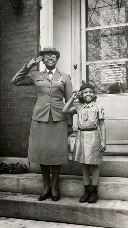 girl scouts troop leader