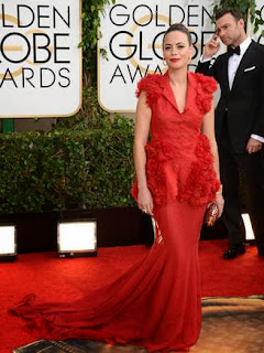 BERENICE BEJO GLOBOS DE ORO BERENICE BEJO GLOBOS DE ORO