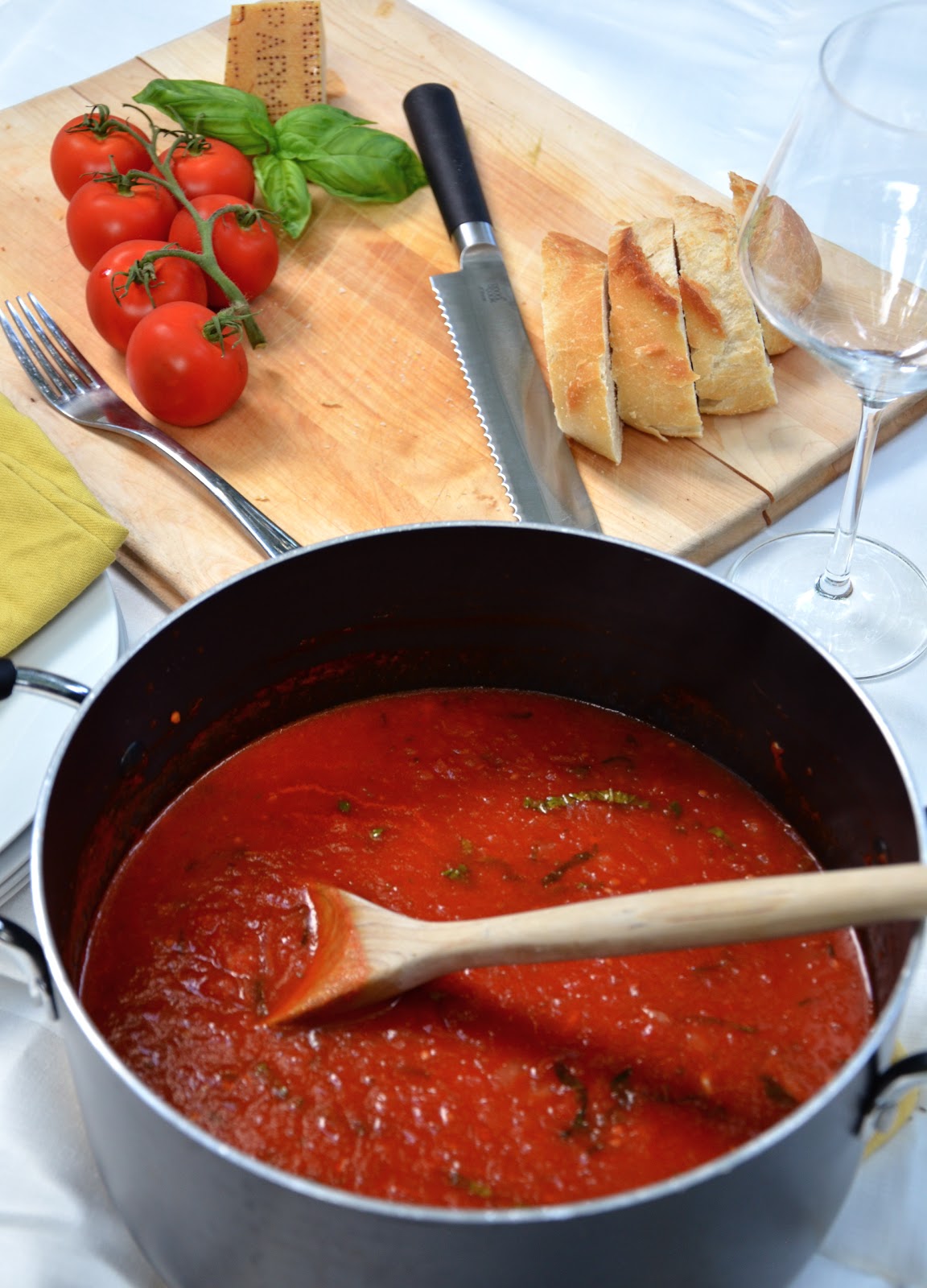carlyklock: Authentic Italian Tomato Sauce