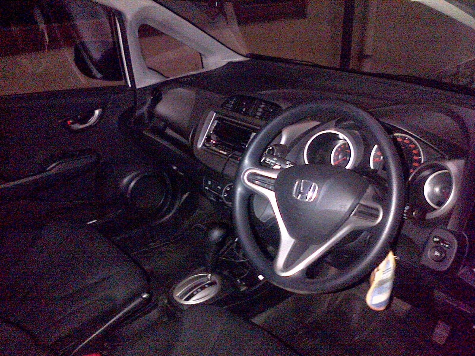 automotive consultant honda jazz rs matic 2010 putih mutiara automotive consultant honda jazz rs matic 2010 putih mutiara